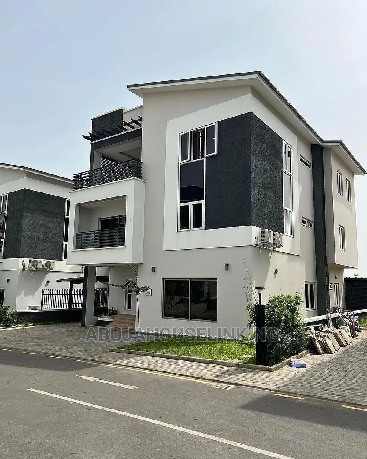 7bdrm Duplex in Bilaad Estate, Jabi for sale in Jabi