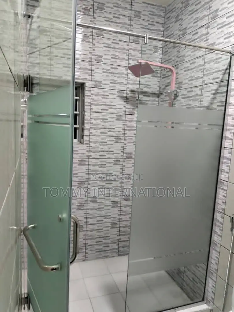 2bdrm Block of Flats in Shell Cooperative, Port-Harcourt for rent in Port-Harcourt