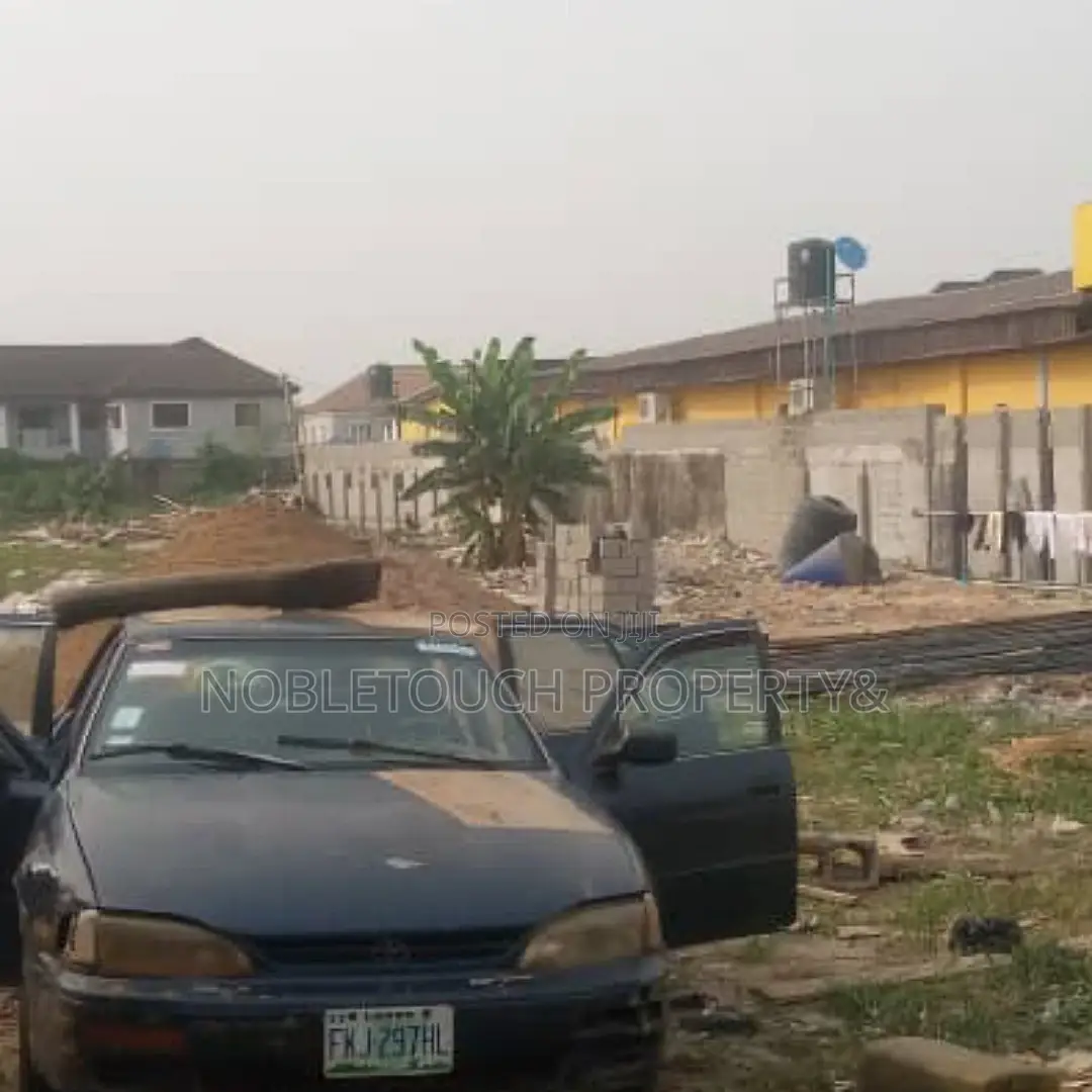 6plots Together Fence Round Along the Major Road at Adenson in Akesan