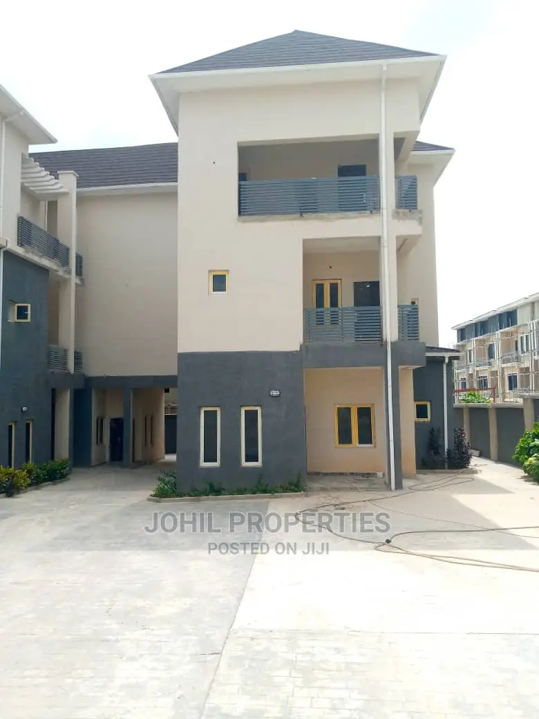 4bdrm Duplex in Guzape District for sale in Guzape District