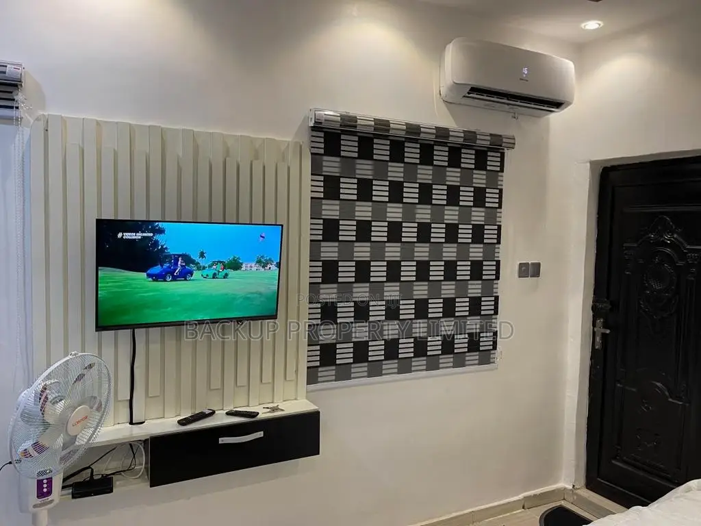 Furnished Studio Short Let Apartment in Yaba in Fola Agoro
