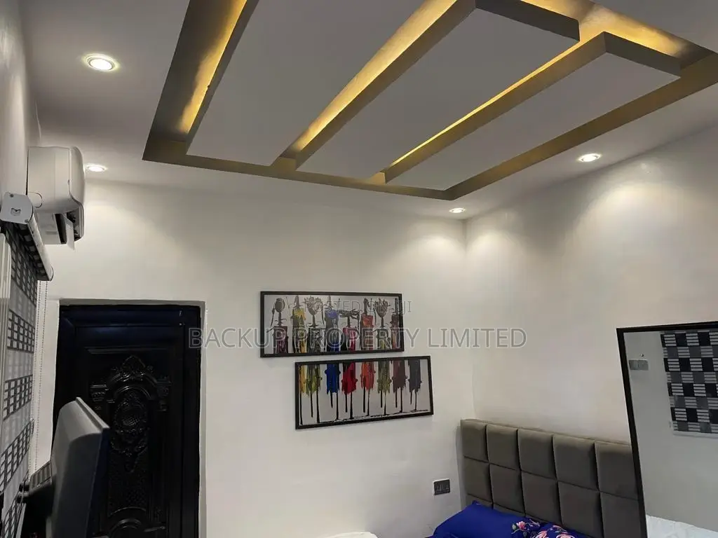 Furnished Studio Short Let Apartment in Yaba in Fola Agoro