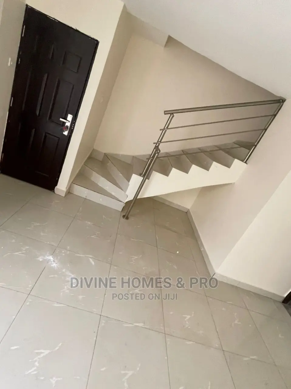 4bdrm Duplex in Life Camp for sale in Life Camp