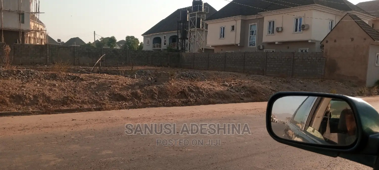 Commercial Land / Hospital With C of O Paper in Wuye