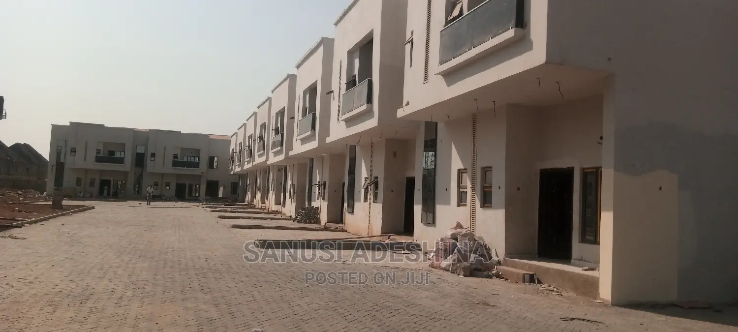 4bdrm Duplex in Gwarimpa Estate Fct, Gwarinpa for sale in Gwarinpa