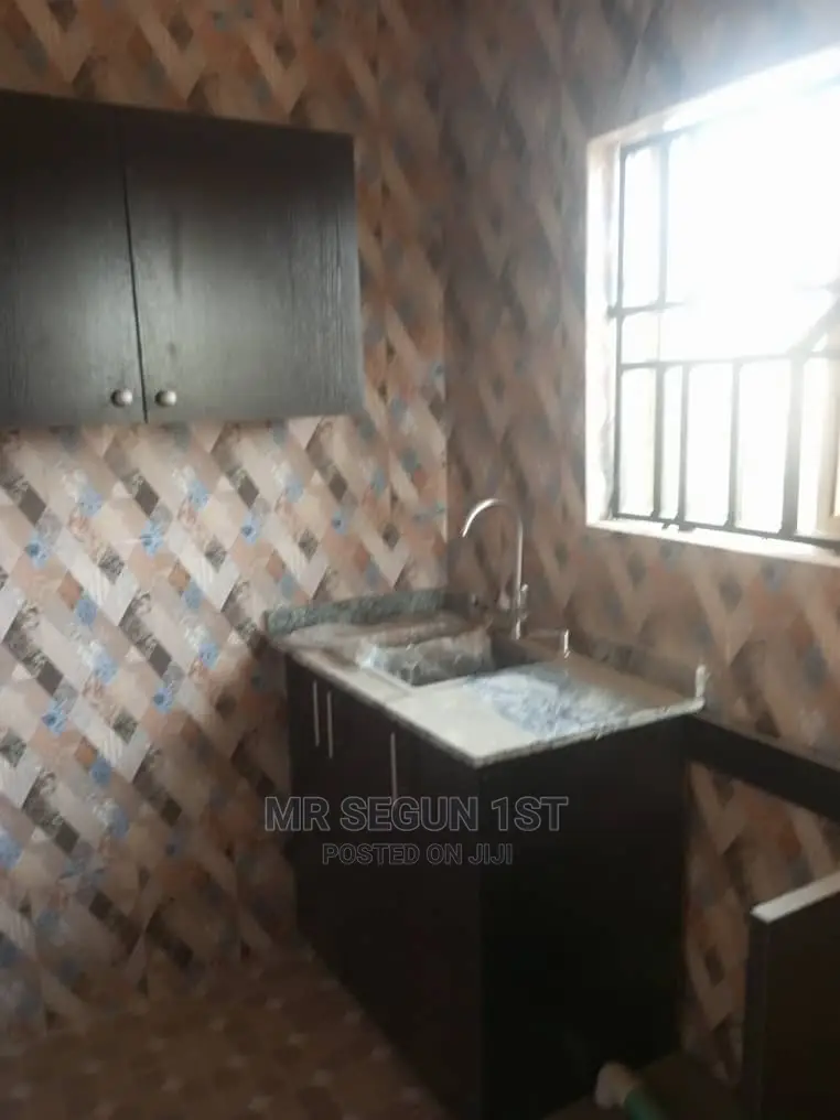 Mini Flat in Kasumu Estate, Akala Express for rent in Akala Express
