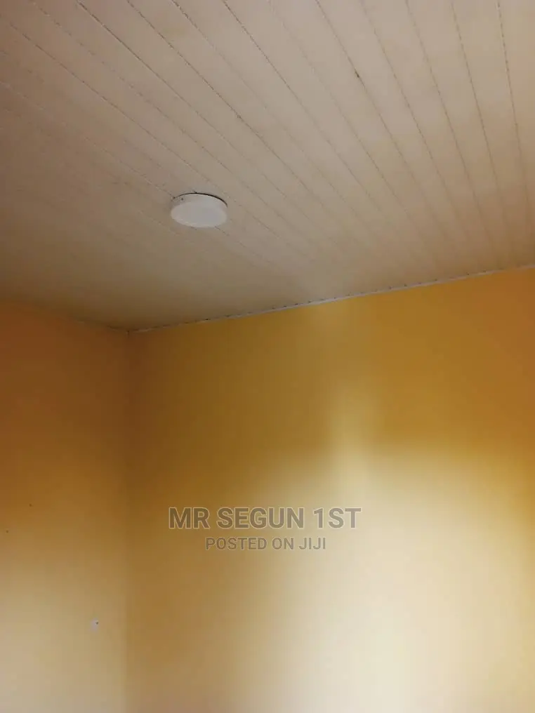 Mini Flat in Kasumu Estate, Akala Express for rent in Akala Express