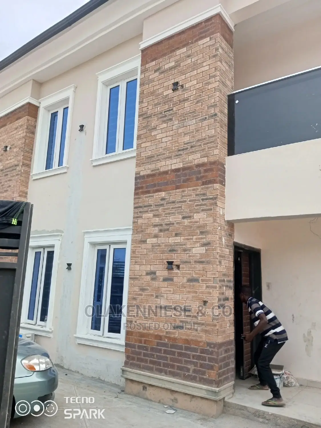 Furnished 3bdrm Block of Flats in Adeniran Ogunsanya, Surulere for rent in Surulere