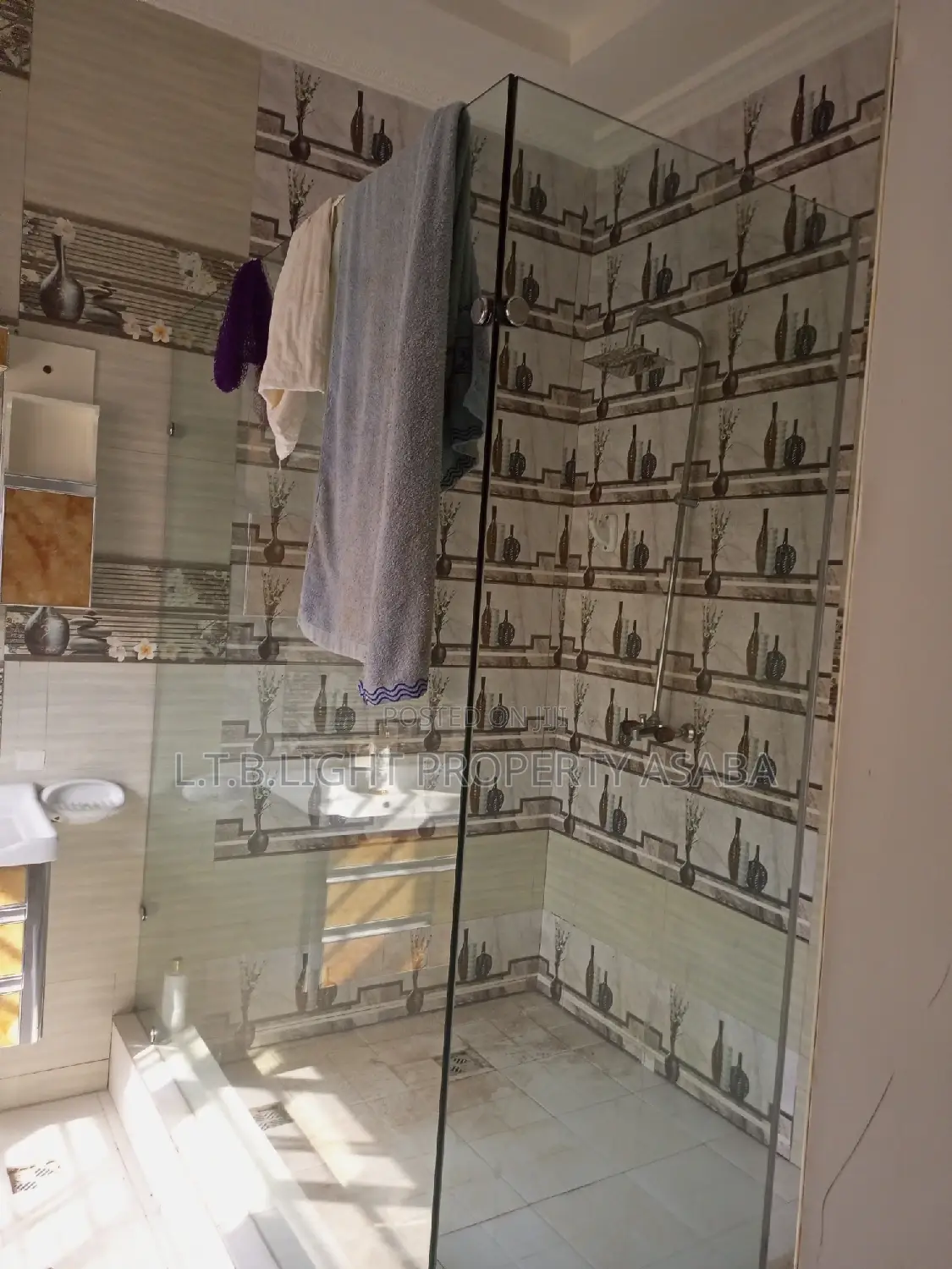 4bdrm Duplex in L.T.B Light, Oshimili South for rent in Oshimili South