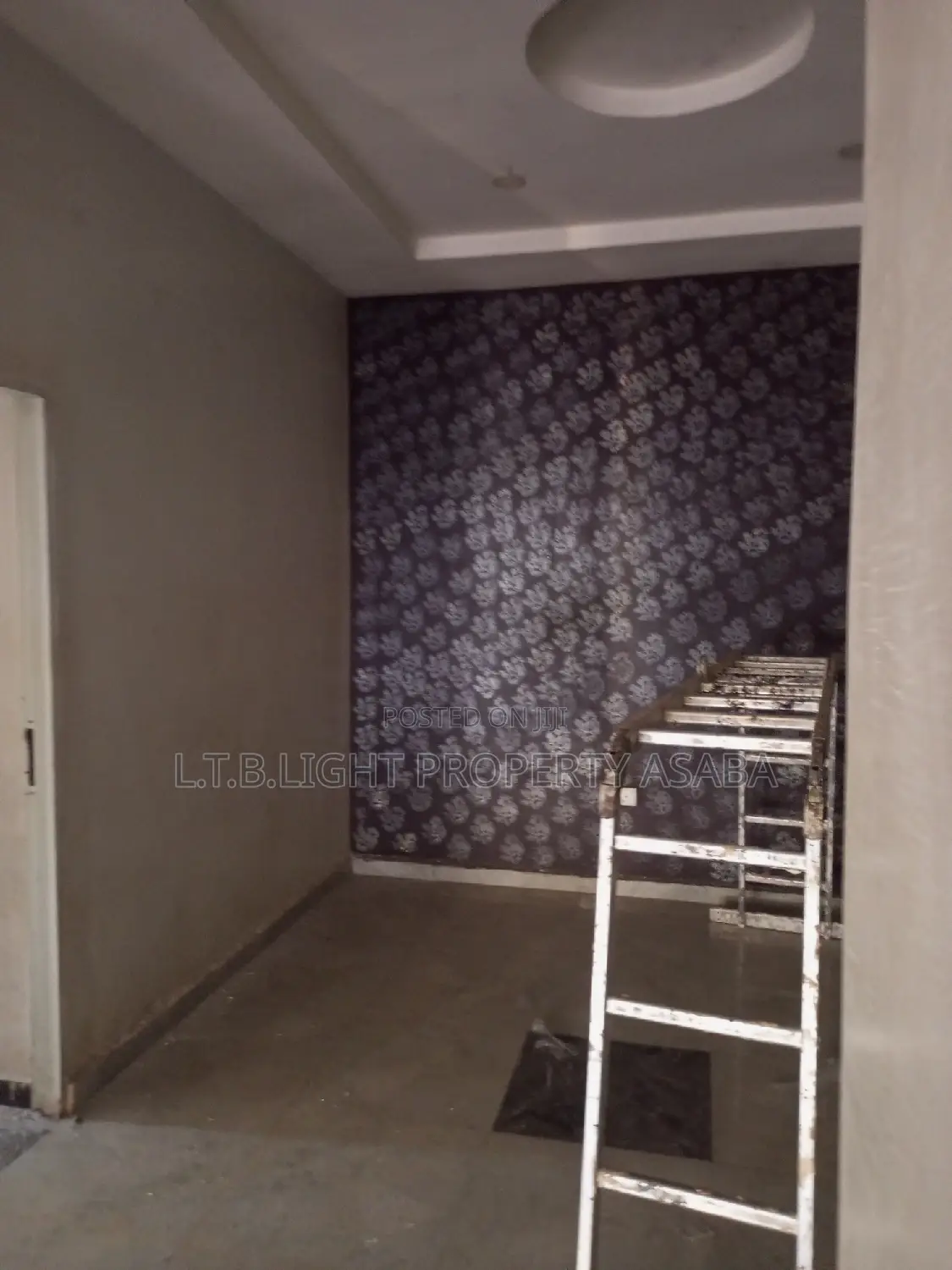 3bdrm Apartment in L.T.B Light, Oshimili South for rent in Oshimili South