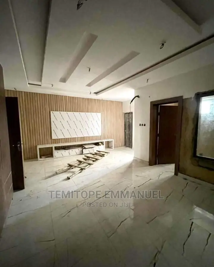 Furnished 4bdrm Duplex in Ikeja Gra for sale in Ikeja GRA