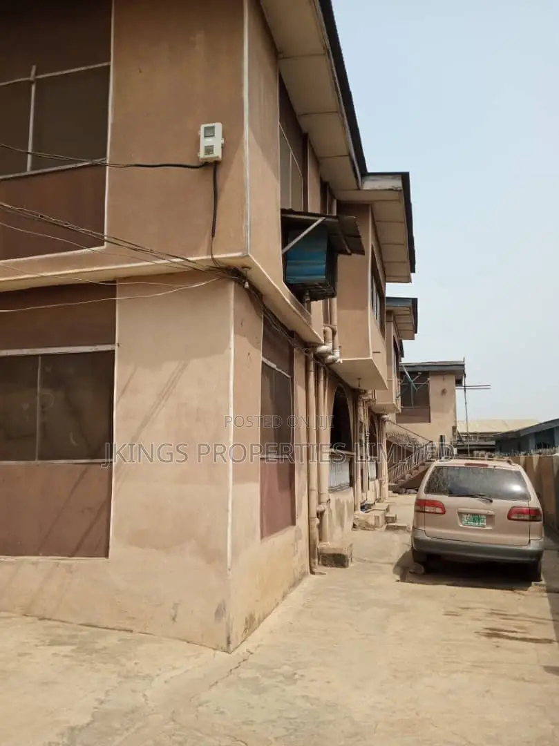 3bdrm Block of Flats in Ojodu for rent in Ojodu