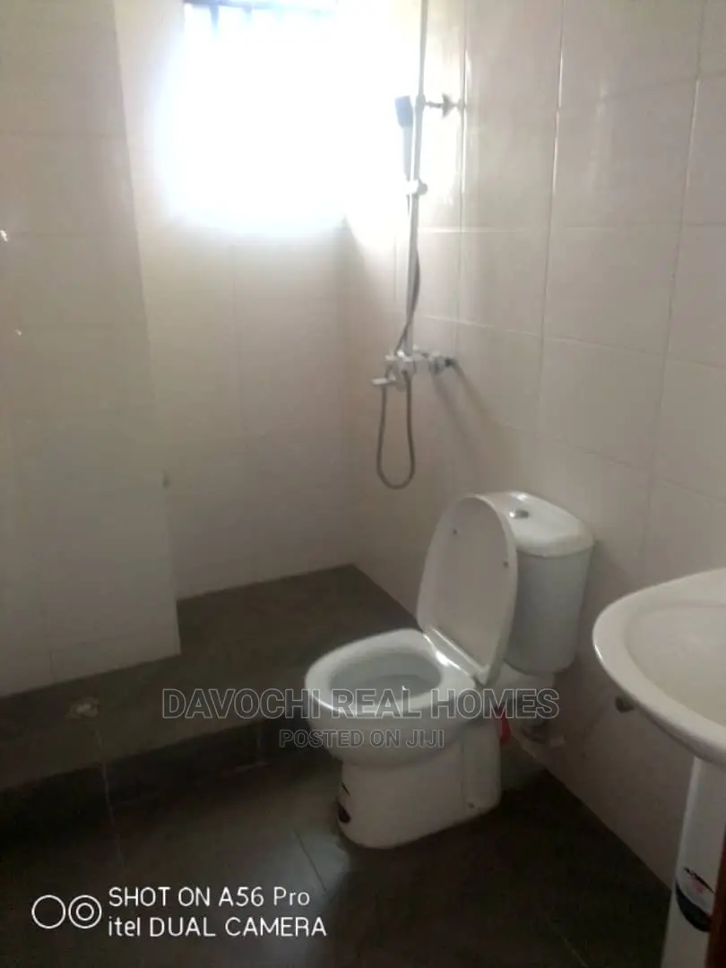 2bdrm Apartment in Ikota, Lekki for sale in Lekki