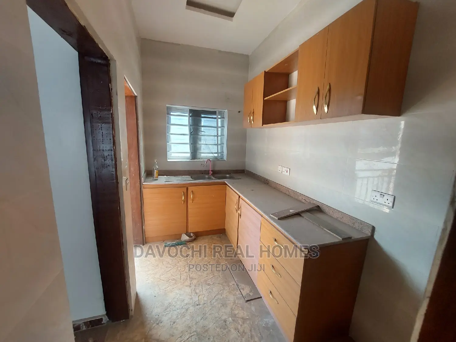2bdrm Apartment in Chevron Second Toll, Lekki for rent in Lekki