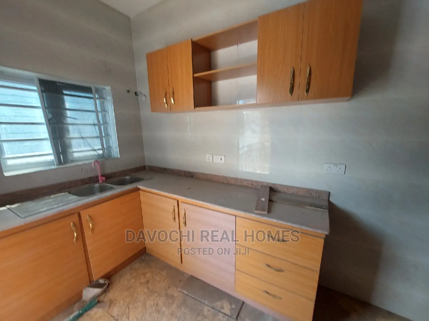 2bdrm Apartment in Chevron Second Toll, Lekki for rent in Lekki