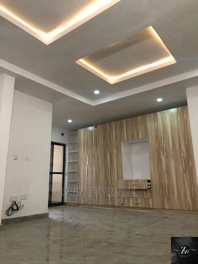 Furnished 3bdrm Block of Flats in Aguda Surulere for rent in Surulere