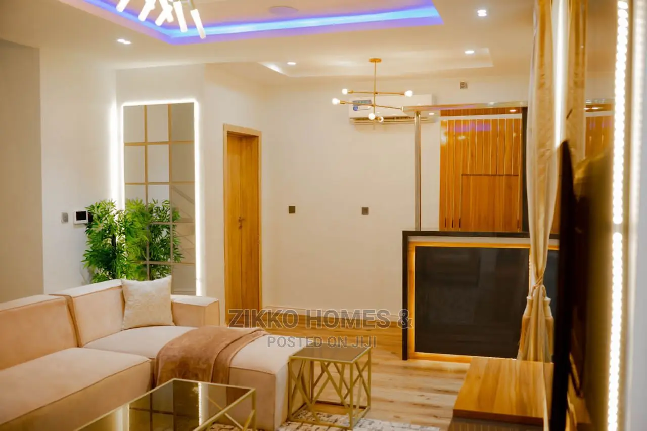 3bedroom Short-Let Apartment in Lekki in Lekki Phase 1