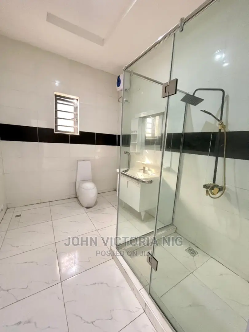 Furnished 5bdrm Duplex in Ikota Lekki for sale in Ikota