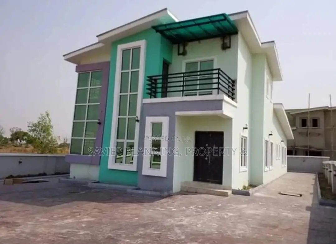 Adron Manhattan Park And Gardens Phase 1 in Nyanya