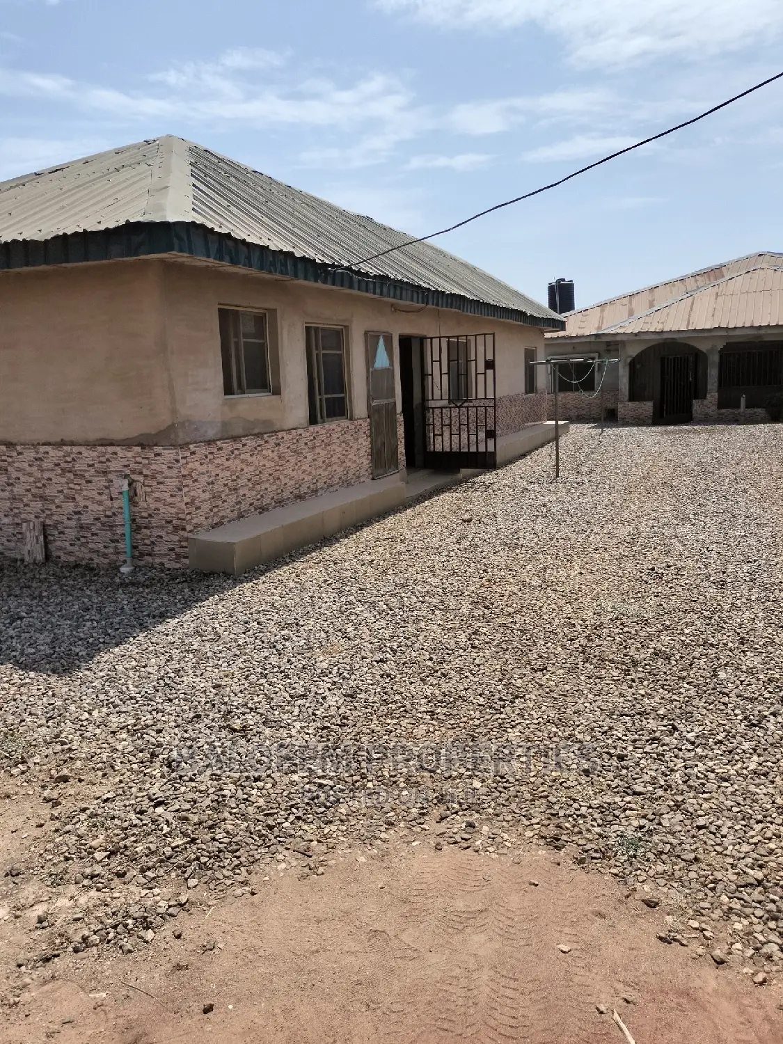 Furnished 1bdrm Block of Flats in Balofem Properties &, Abeokuta North in Abeokuta North