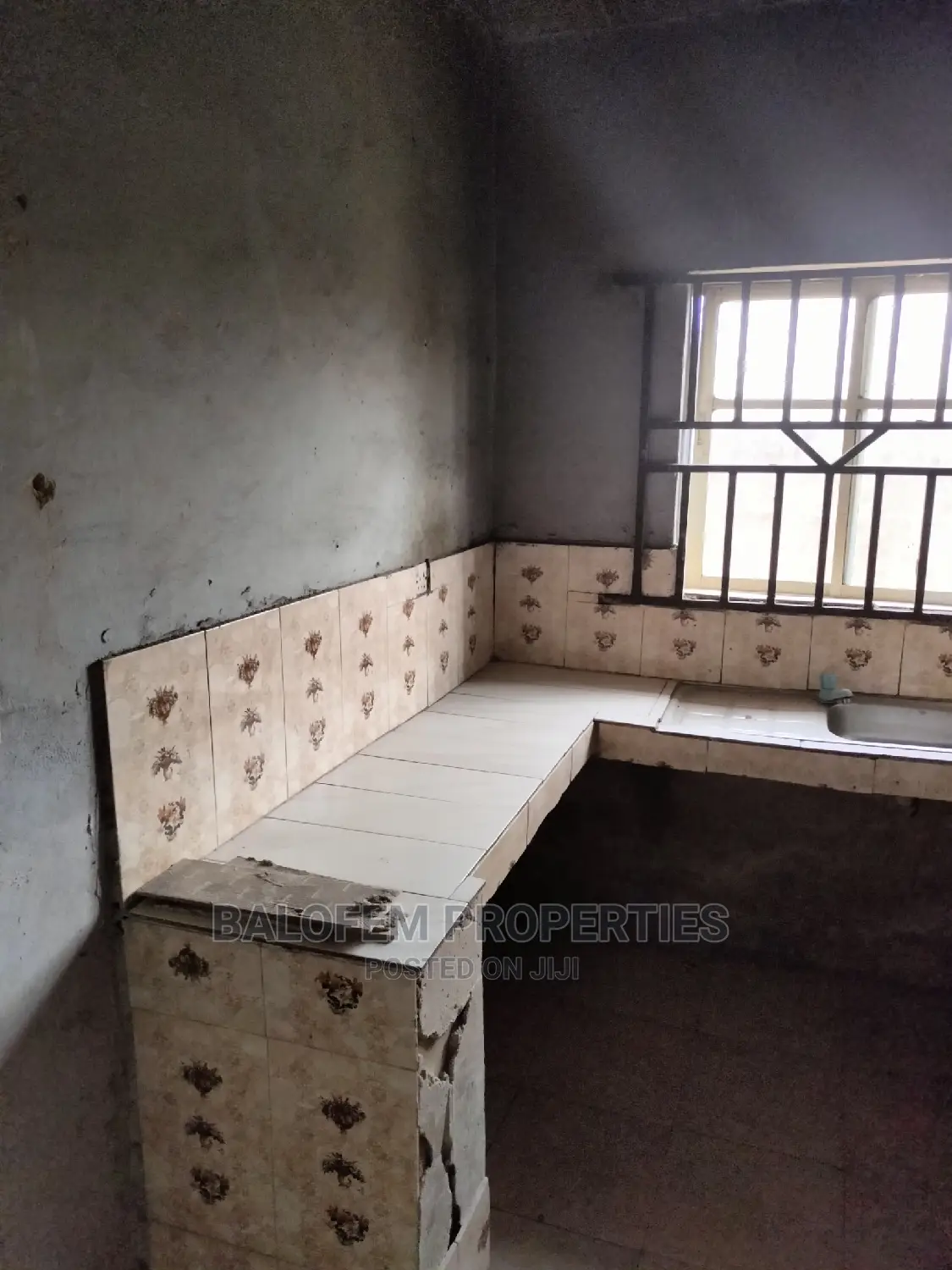Furnished 1bdrm Block of Flats in Balofem Properties &, Abeokuta North in Abeokuta North