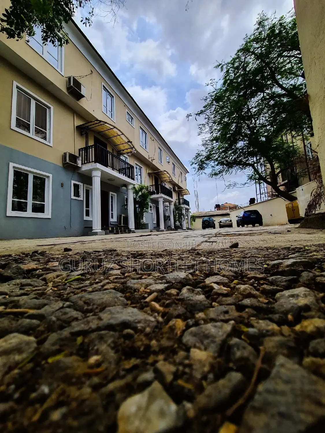 4 Bedroom Shortlet Luxurious and Affordable in Ikeja GRA