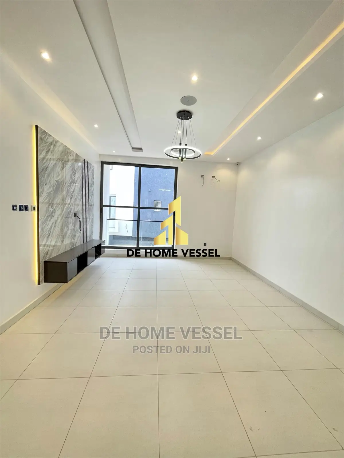 5bdrm Duplex in Osapa London for Sale in Osapa london