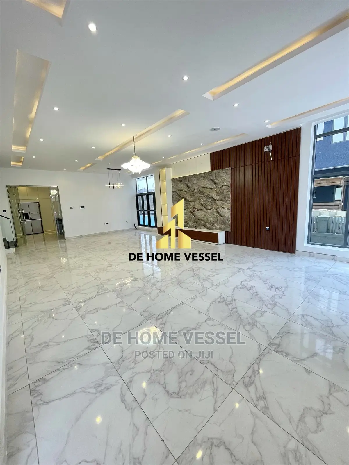5bdrm Duplex in Osapa London for Sale in Osapa london