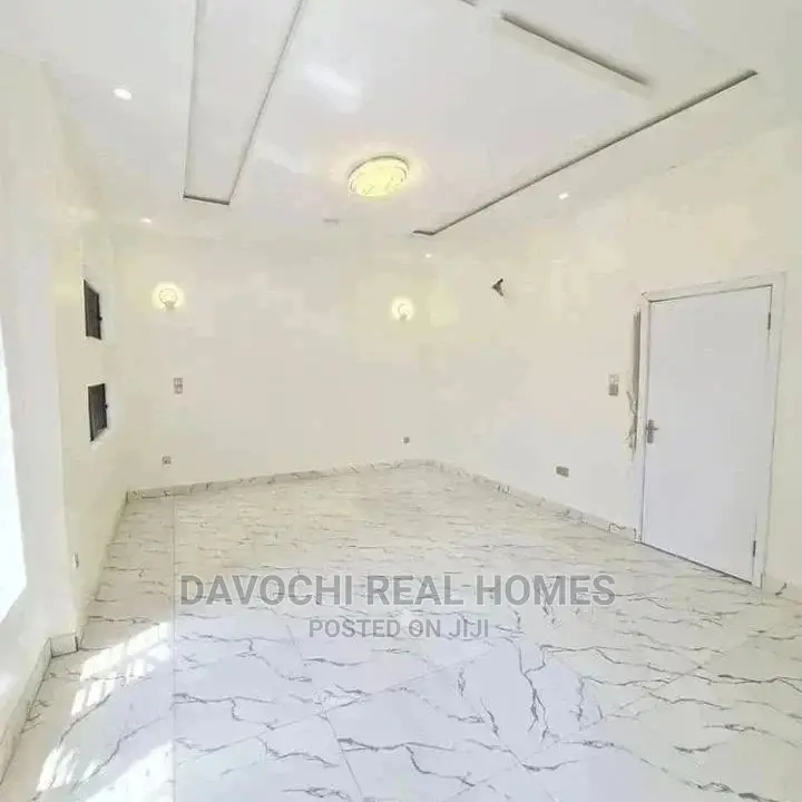 4bdrm Duplex in Chevron, Lekki for rent in Lekki