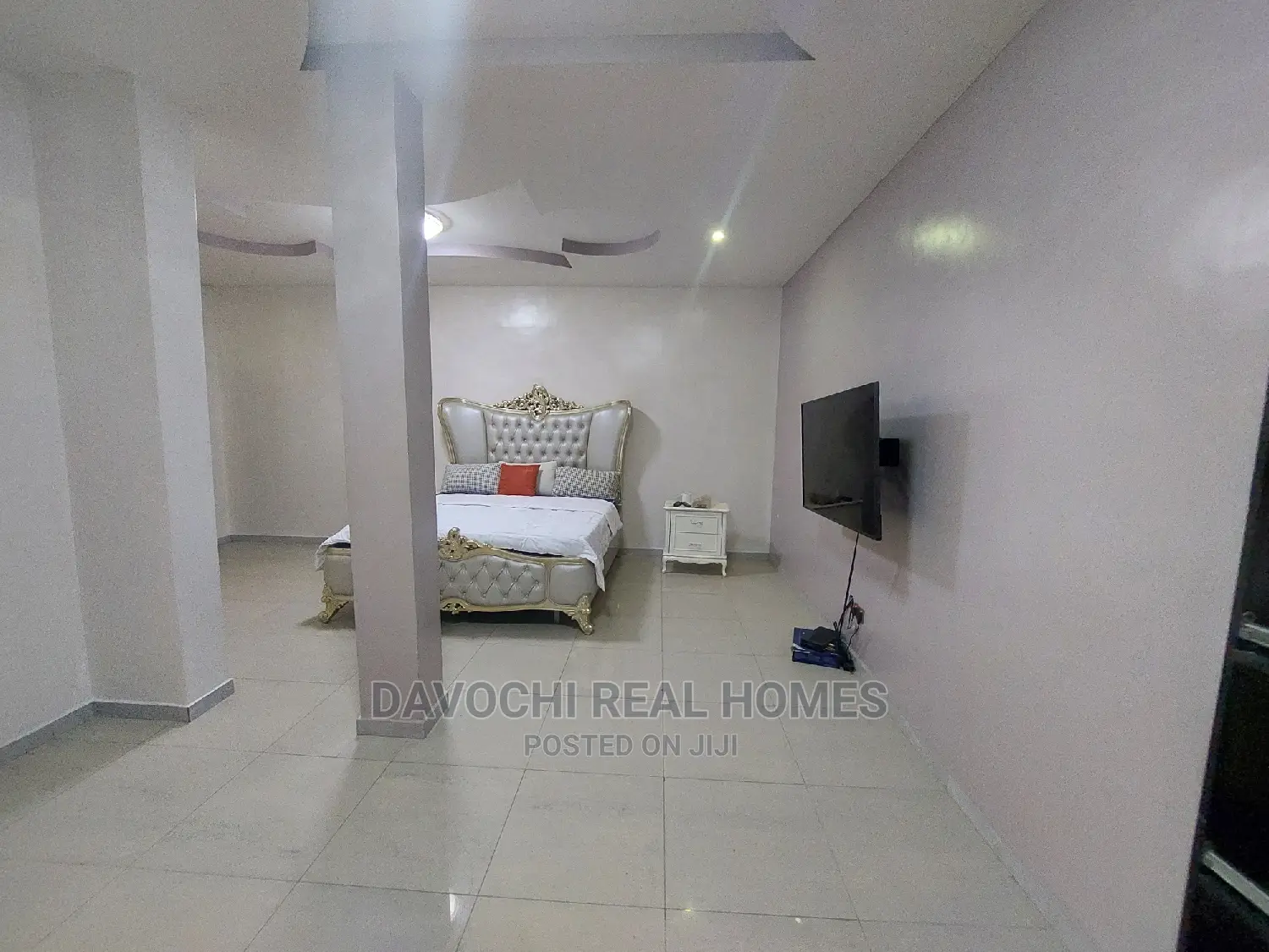 Furnished 6bdrm Duplex in Pinnock Estate Osapa, Lekki for Rent in Lekki