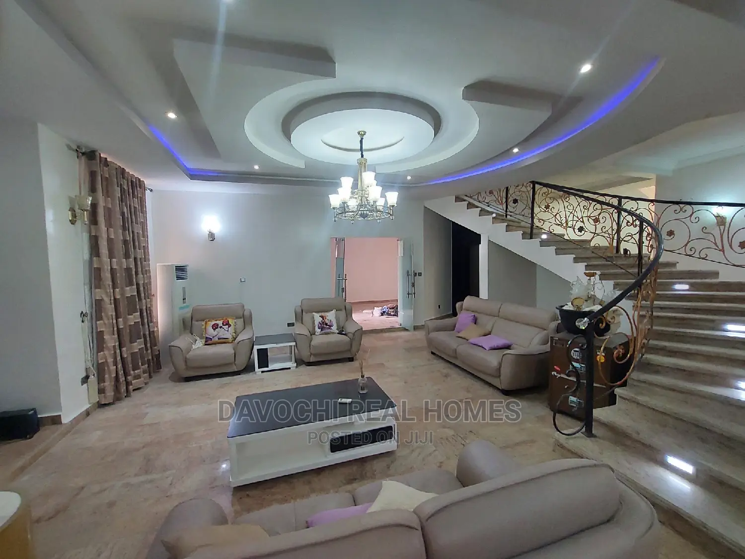 Furnished 6bdrm Duplex in Pinnock Estate Osapa, Lekki for rent in Lekki