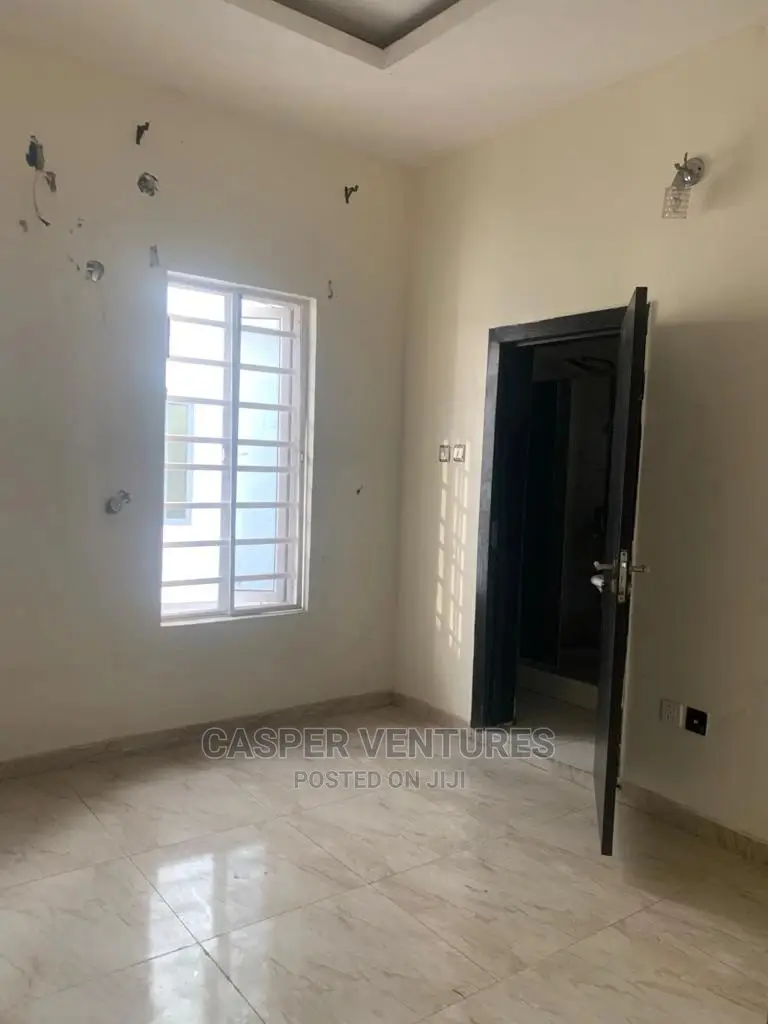 Studio Apartment in Osapa for rent in Osapa london