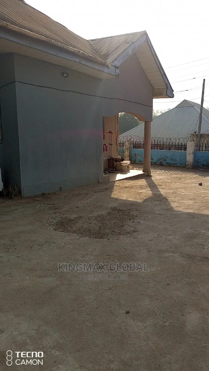 4bdrm Bungalow in Gaduwa for sale in Gaduwa