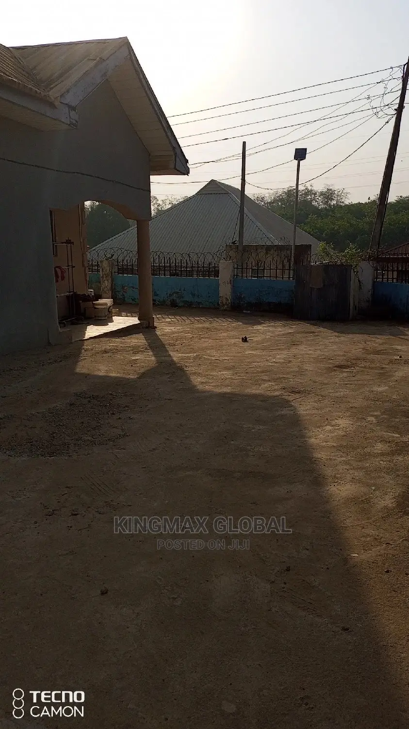 4bdrm Bungalow in Gaduwa for sale in Gaduwa