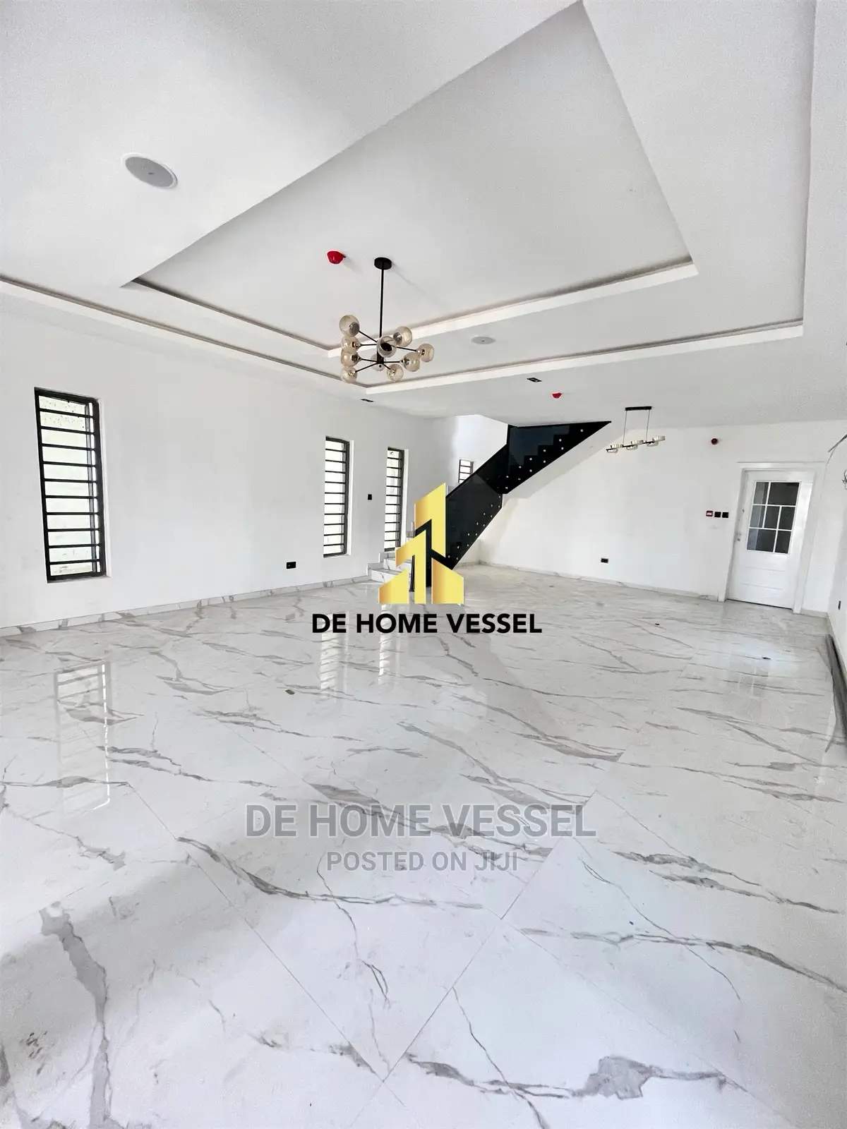 5bdrm Duplex in Ikate for Sale in Ikate