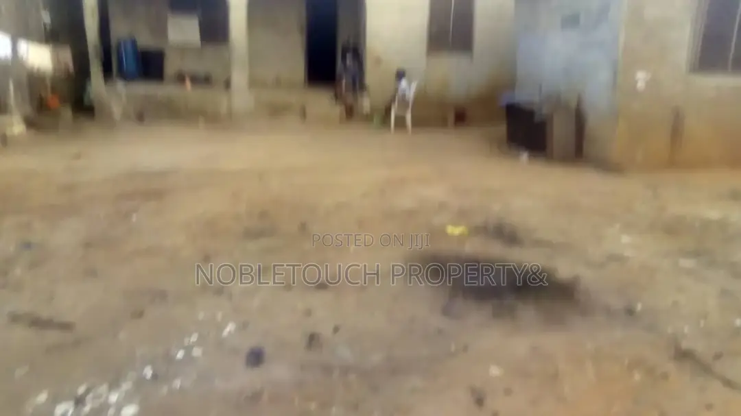 6bdrm Room & Parlour in Egbeda Idimu Lagos for sale in Egbeda