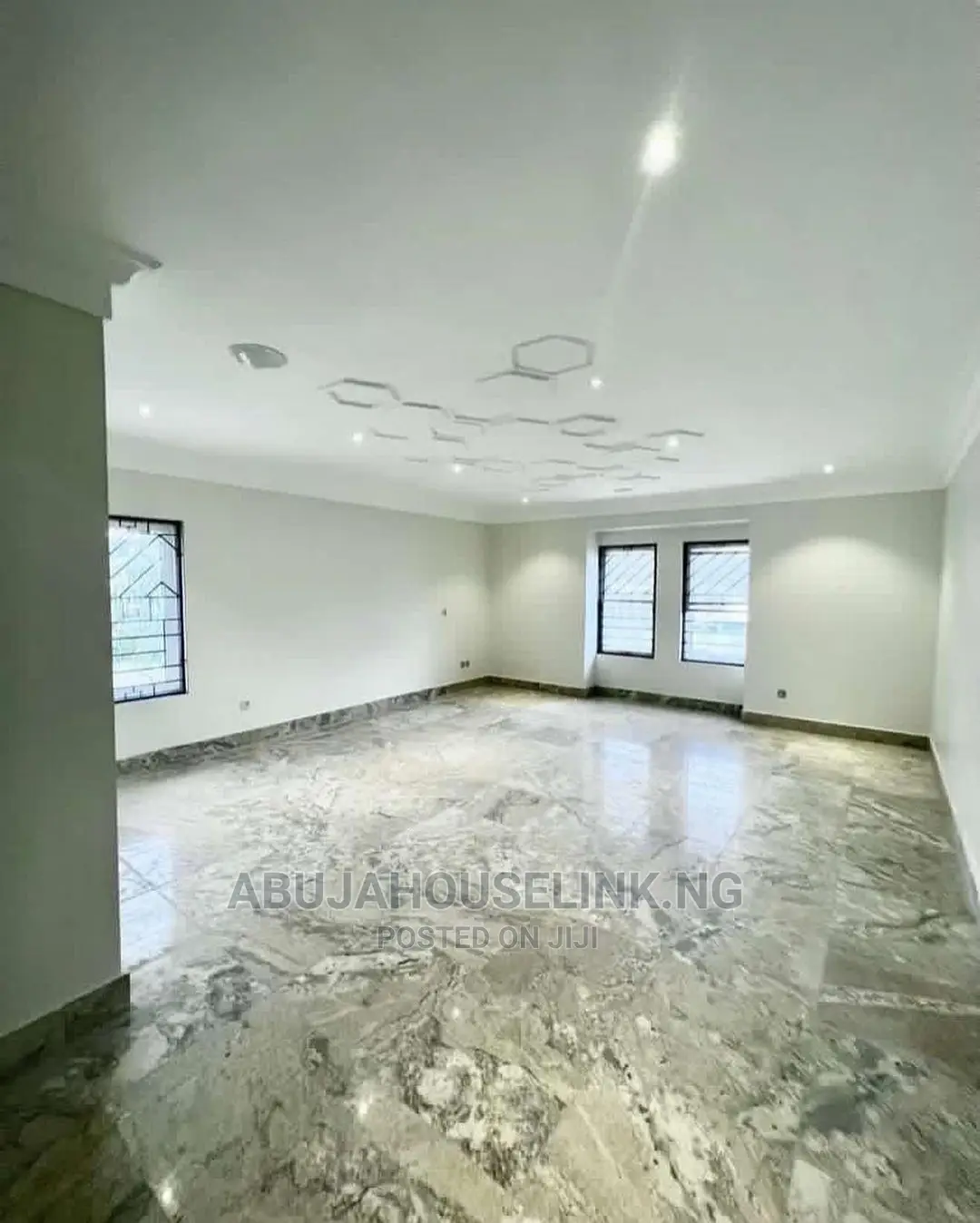 6bdrm Duplex in Guzape Close To Coza for sale in Guzape District