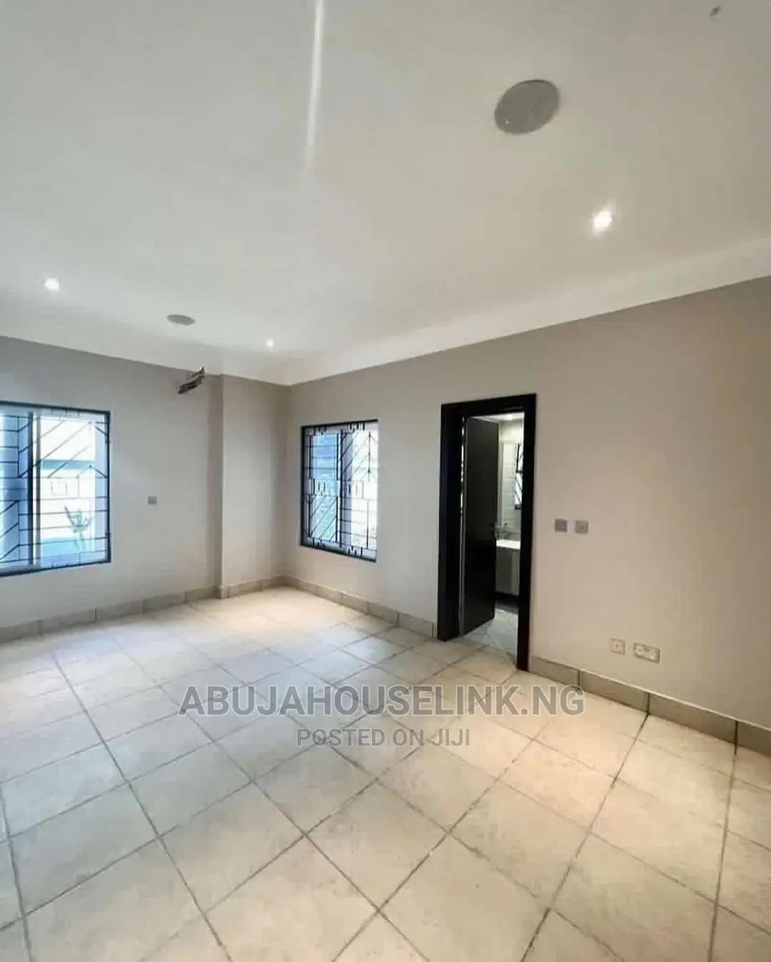 6bdrm Duplex in Guzape Close To Coza for sale in Guzape District