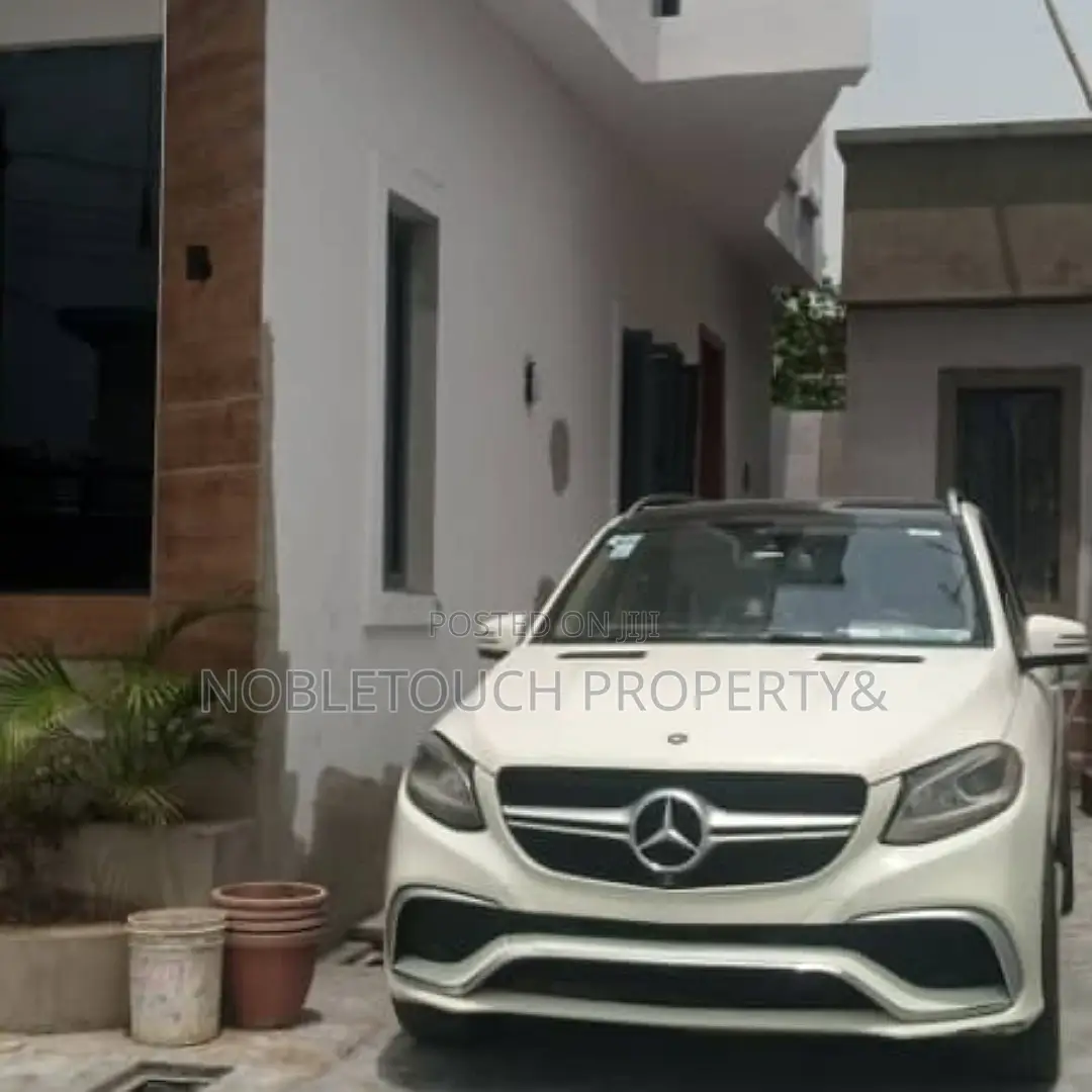 5bdrm Duplex in Gamade Estate Egbeda for sale in Egbeda