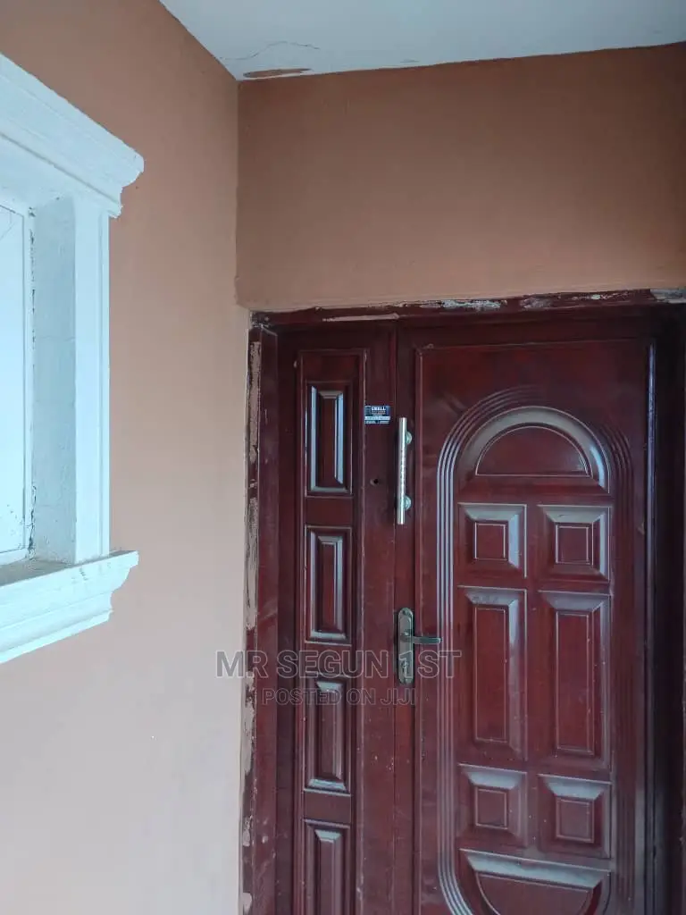 Mini Flat in Kasumu Estate, Akala Express for rent in Akala Express