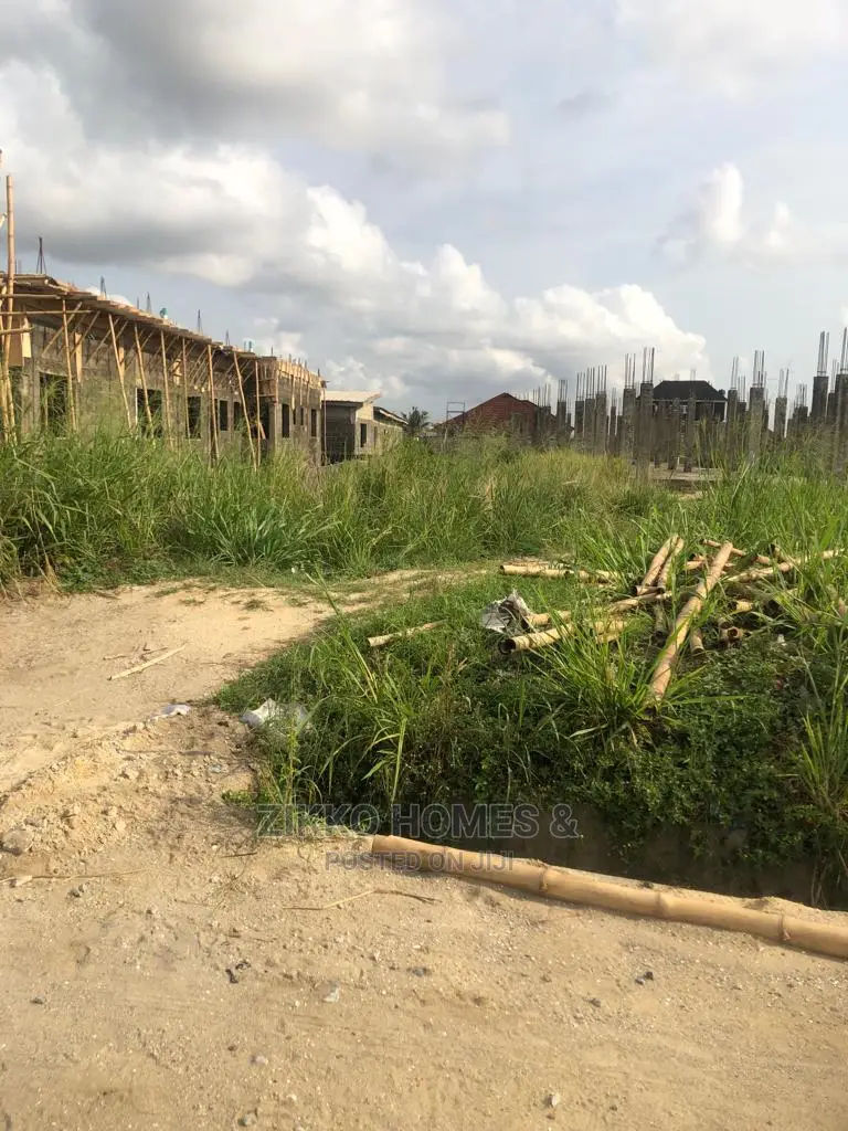 Solid Mixed-Use Land for Sale in Ajah in Ajah