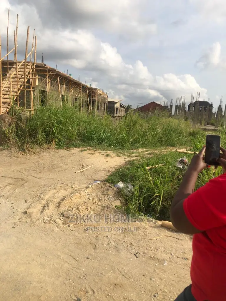 Solid Mixed-Use Land for Sale in Ajah in Ajah