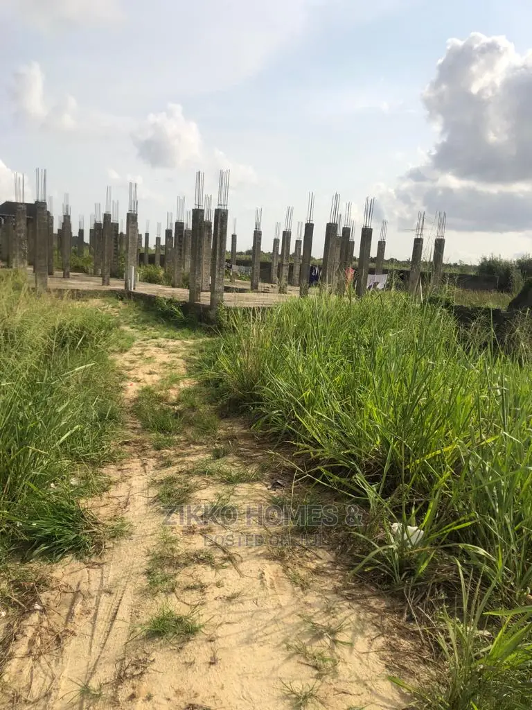 Solid Mixed-Use Land for Sale in Ajah in Ajah