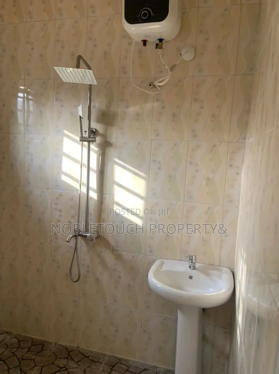 4bdrm Duplex in Baruwa Ipaja Lagos for sale in Baruwa