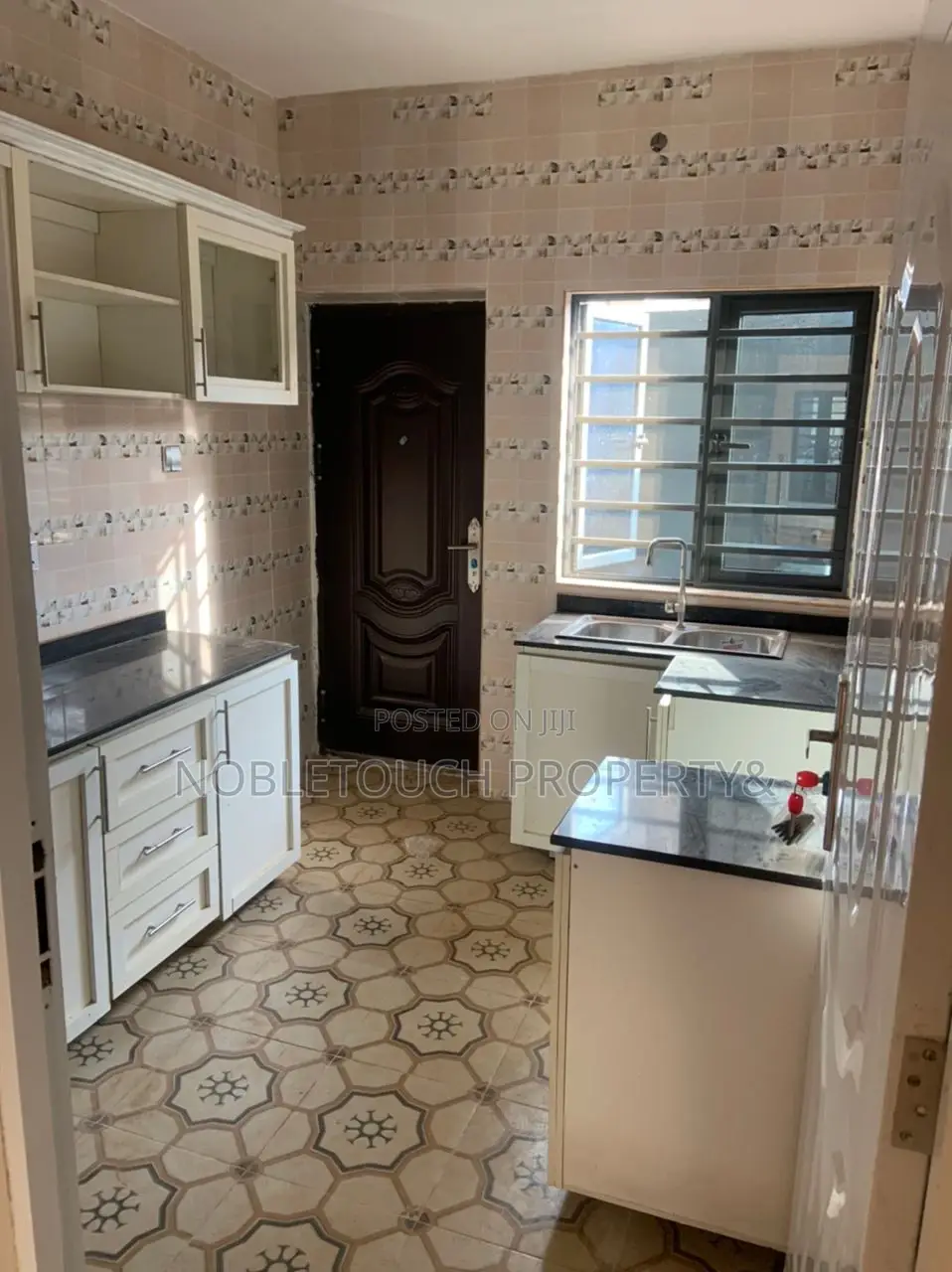 4bdrm Duplex in Baruwa Ipaja Lagos for sale in Baruwa