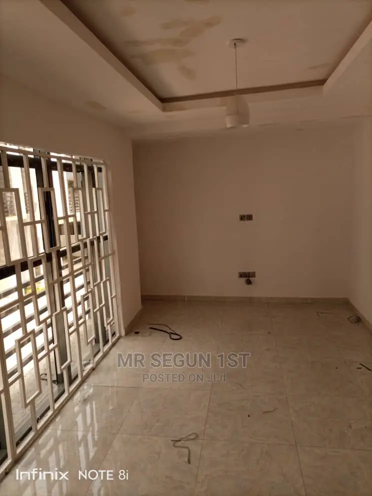Supermarket or Boutique in CHallenge / Ibadan