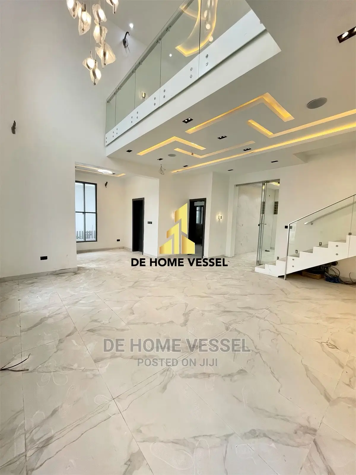 5bdrm Duplex in Osapa London for Sale in Osapa london