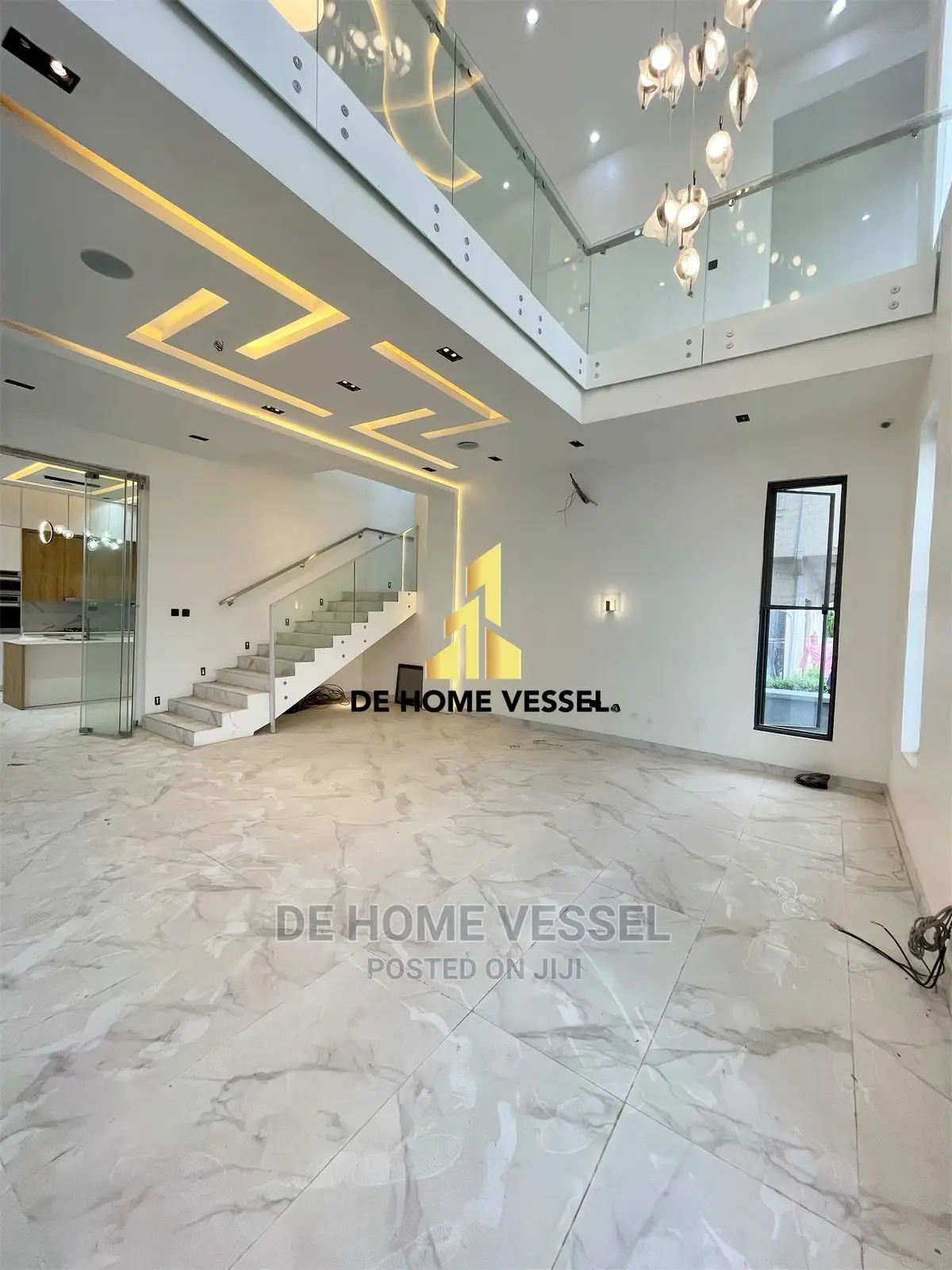 5bdrm Duplex in Osapa London for Sale in Osapa london