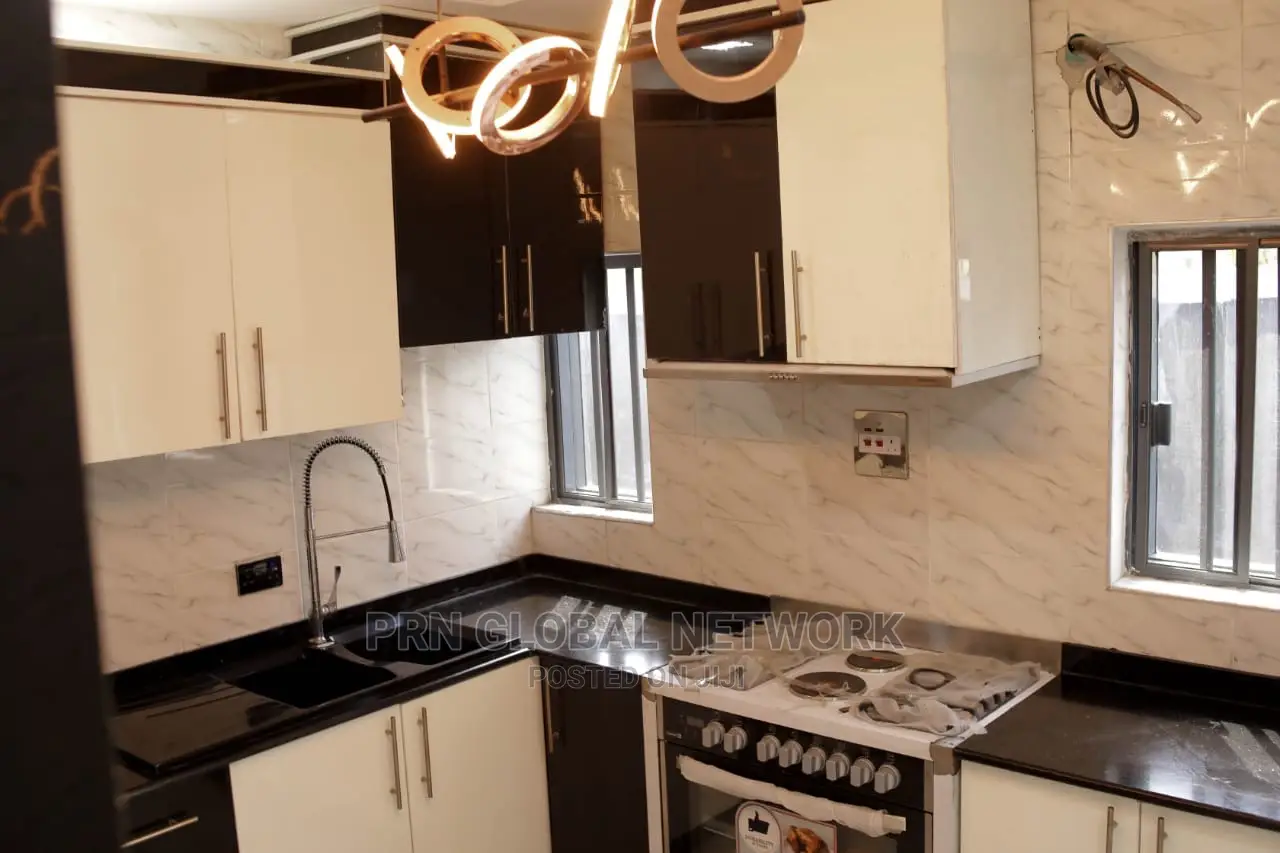 Furnished 4bdrm Duplex in Owerri for sale in Owerri