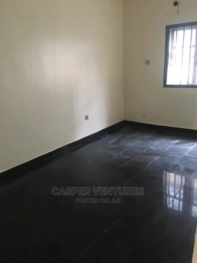 Mini Flat in Chevyview Estate, Chevron for rent in Chevron